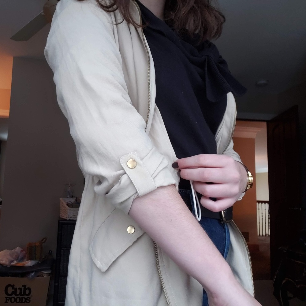 Zara Jacket - Picture 2 of 3